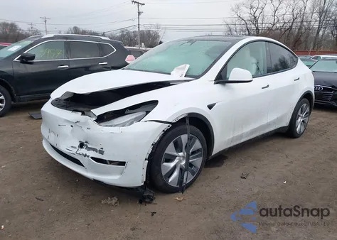 2023 Tesla Model Y Awd/Long Range Dual Motor All-Wheel Drive from USA, damaged, VIN 7SAYGDEE8PA105374